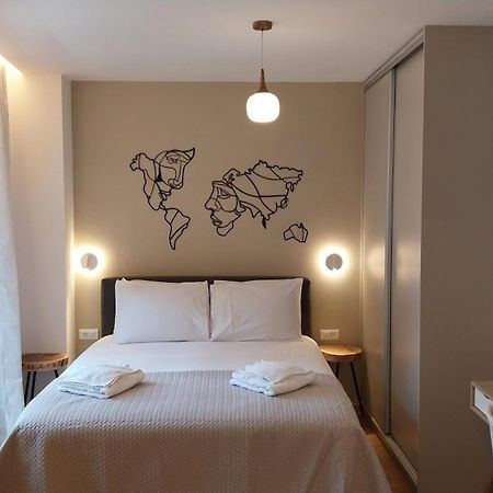 Uni Island - City Heart Suites 이라클리온 외부 사진