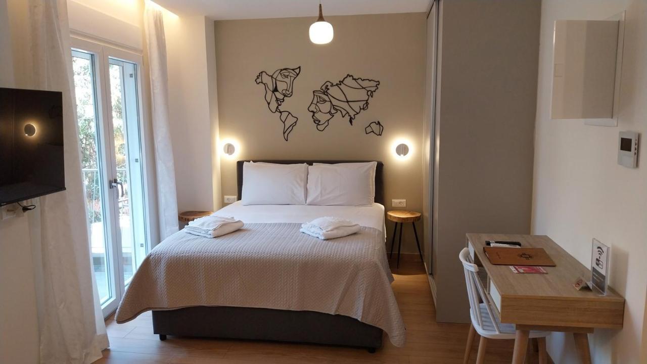Uni Island - City Heart Suites 이라클리온 외부 사진